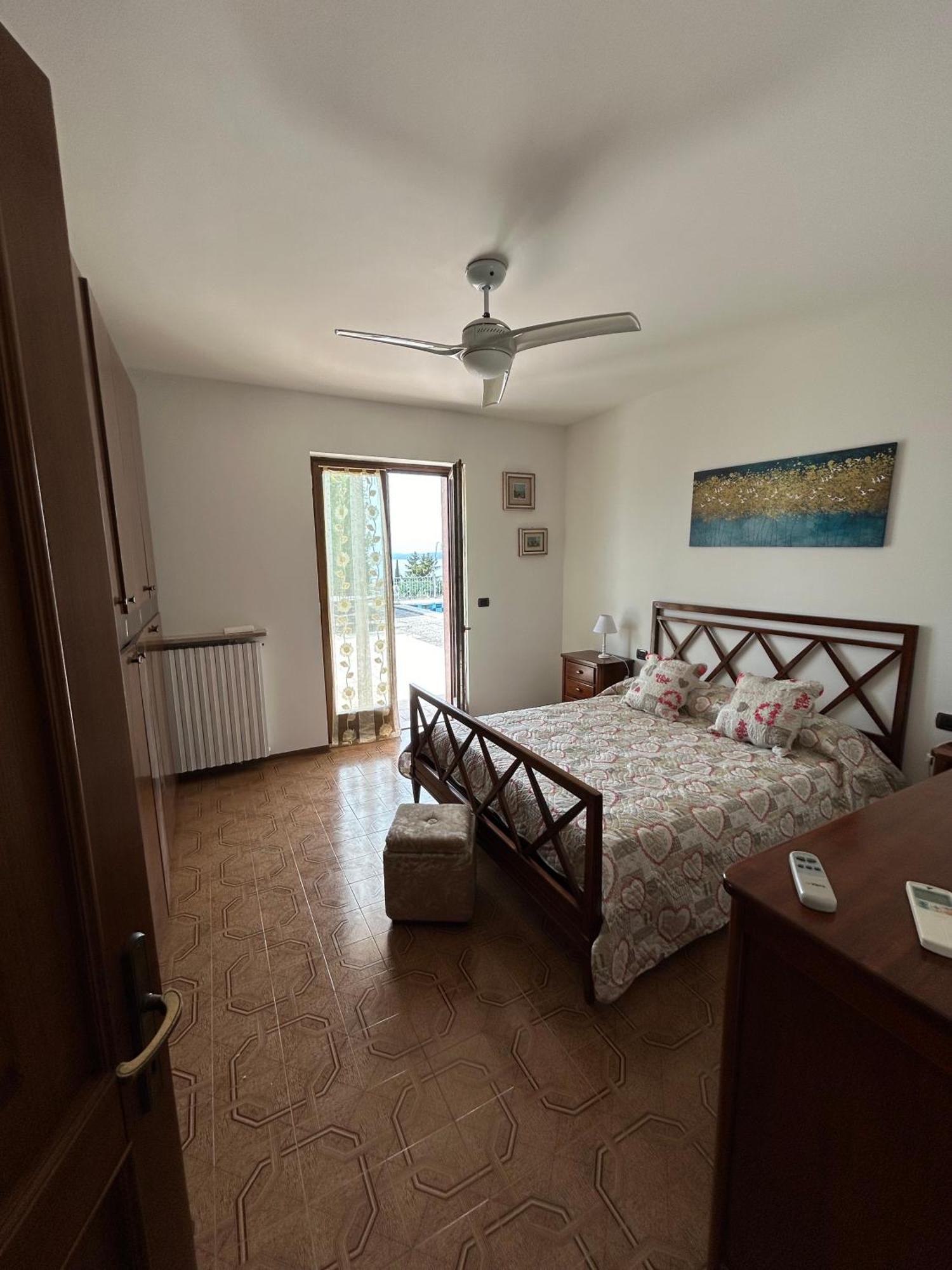 Poli Villa'S Apartment บาร์โดลิโน ภายนอก รูปภาพ